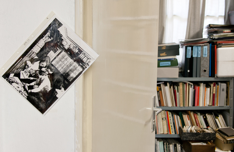 01AD Outside the frame - Archive Egidio Marzona Berlin